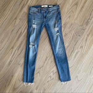 Medium Wash Low-Rise Hollister Super Skinny Jeans